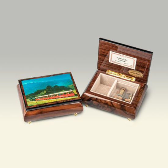 Image sur Boîte à musique et à bijoux